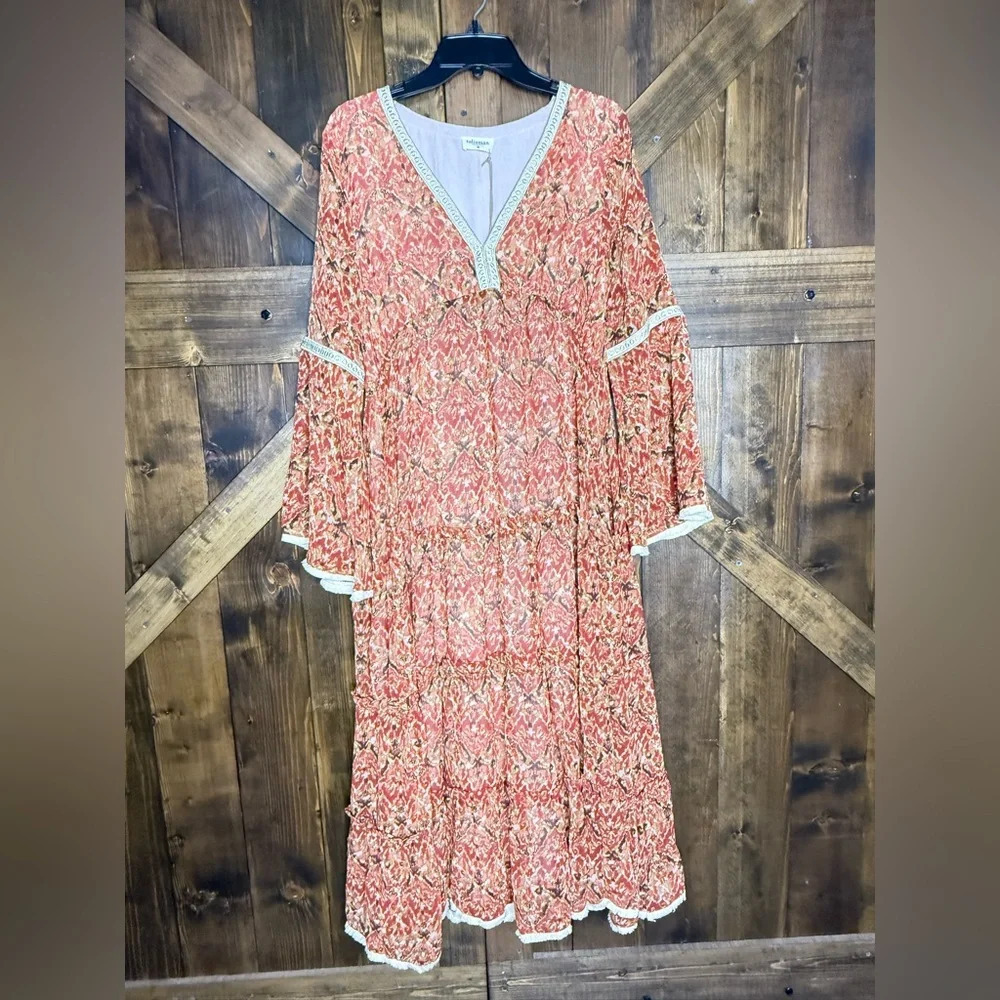 NEW Talisman Zelda Printed V-Neck Long Bell Sleeve Tiered A-Line Dress Size M - Picture 4 of 13